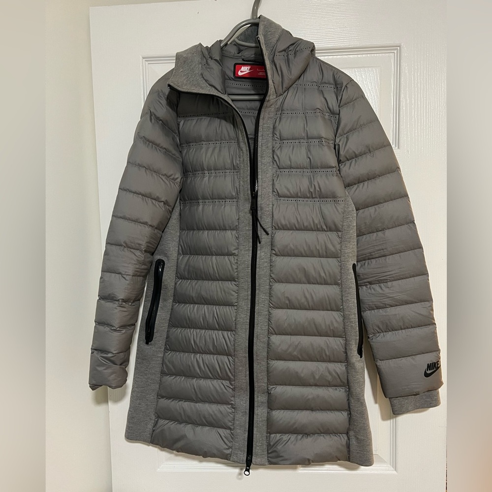 Nike Women’s Aeroloft Down Parka Jacket